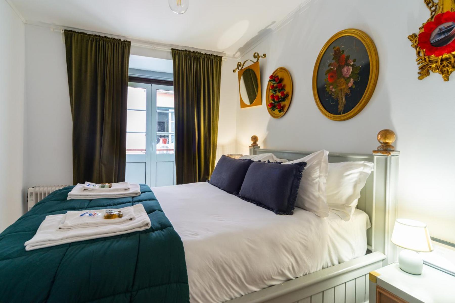 Apartment In Bairro Alto 3 - Lisbon Charm Eksteriør billede