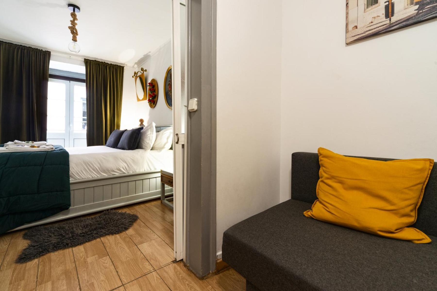 Apartment In Bairro Alto 3 - Lisbon Charm Eksteriør billede